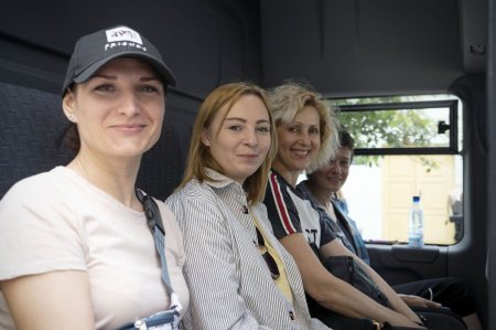 Закарпатські лялькарі виступили для українських дітей на фестивалі "MASKARADA 2022" у Польщі Закарпатські лялькарі виступили для українських дітей на фестивалі "MASKARADA 2022" у Польщі